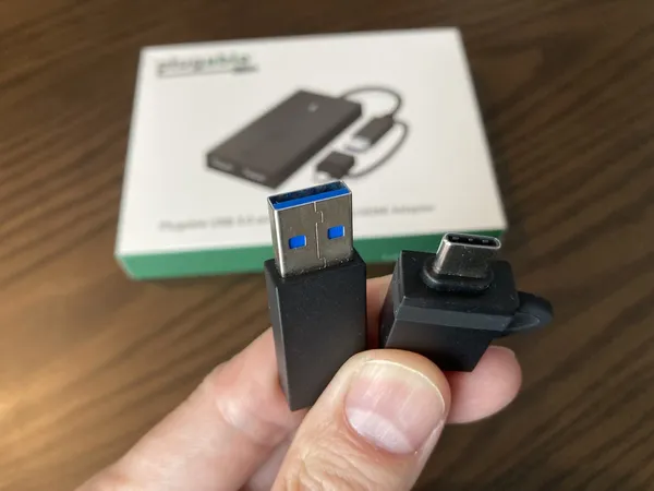 Plugable USB Type-C デュアル USB グラフィック変換アダプター 端子out